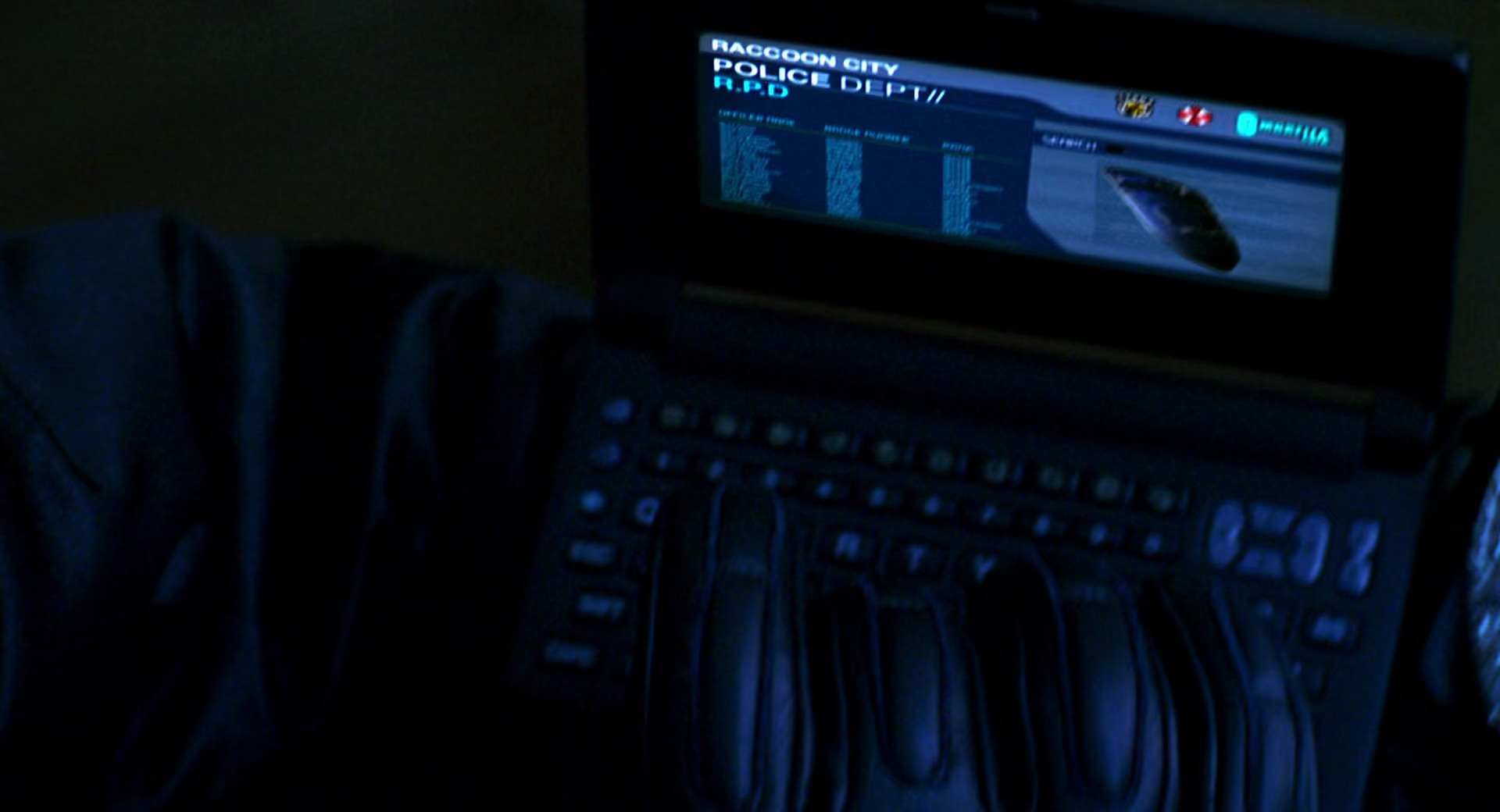 Arm held computer – Resident Evil