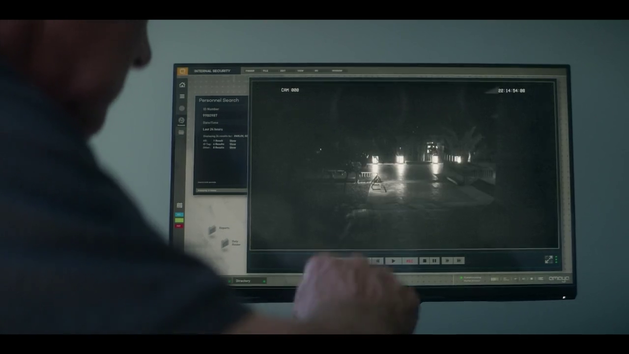CCTV – Devs S01E01